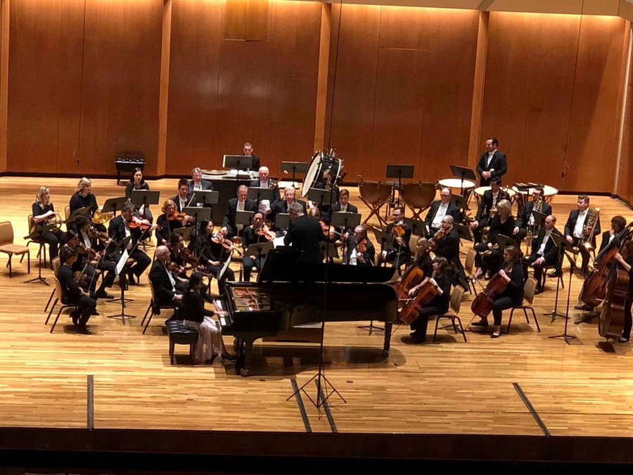 Lishan Xue plays Liszt No. 1 Piano Concerto in E Flat Major